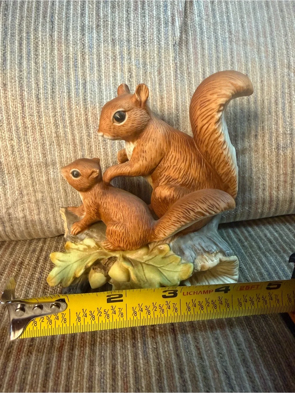 Vintage Brown Squirrel Figurine Home Accent - Decorative Woodland Sculpture
